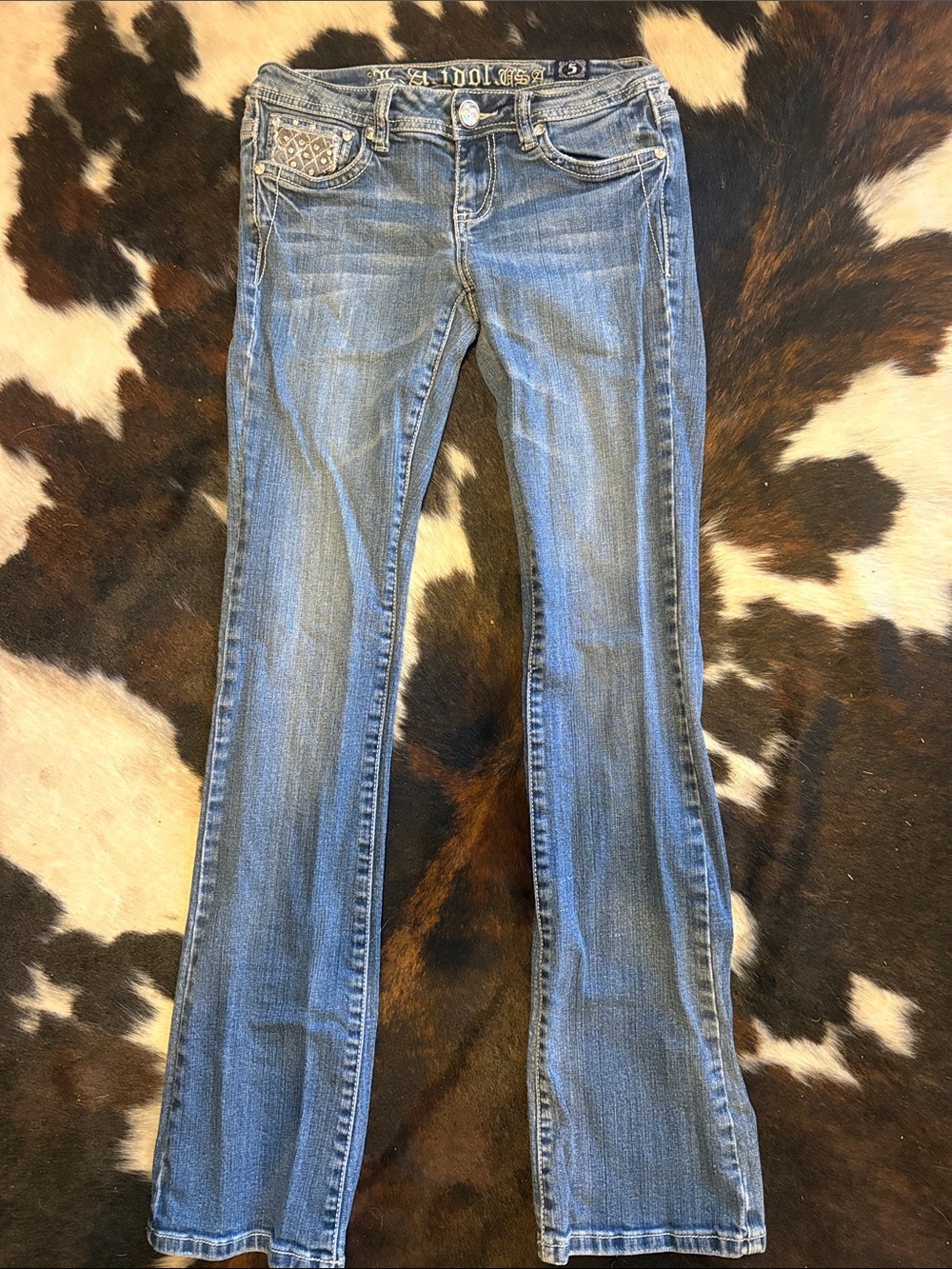 L.A. idol Blue Flare Jeans with Embellished Pockets